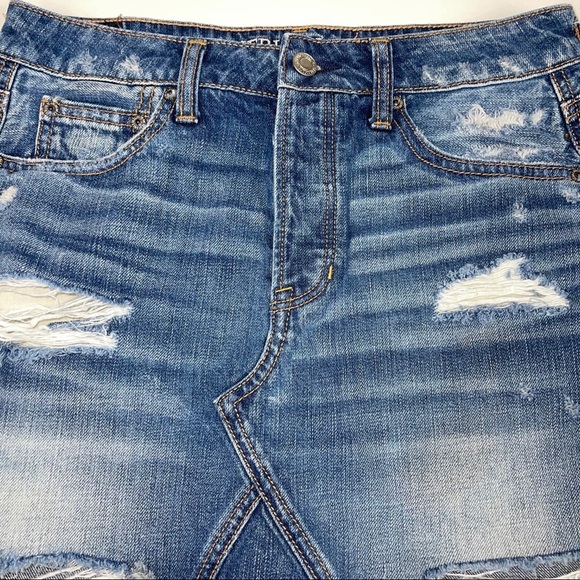 American Eagle Outfitters Destructed Jean Skirt 4 - Picture 2 of 13